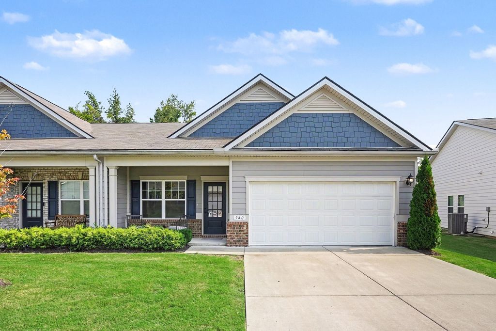 940 Millstream Dr, Nashville