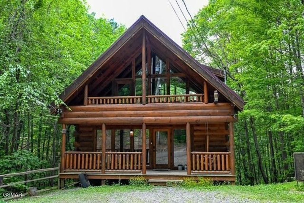 2138 Walnut Court, Sevierville
