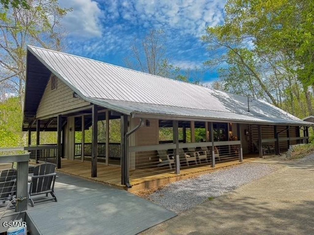 1421 Silver Poplar Lane, Sevierville