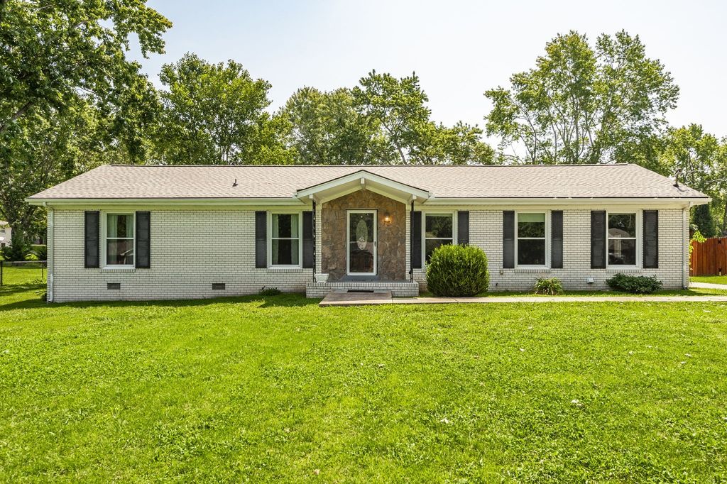 840 Britton Ave, Gallatin