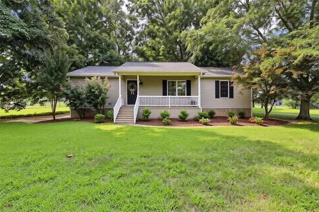 3249 Winters Rd, Cedar Hill
