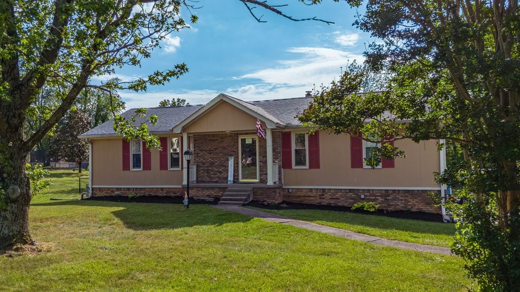 309 Skyline Dr, White House