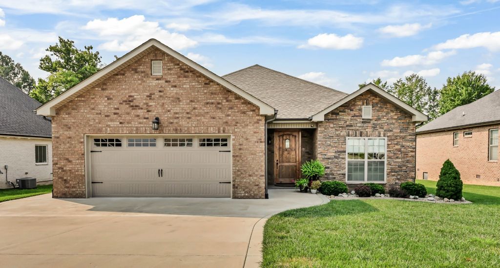 1487 Hereford Blvd, Clarksville