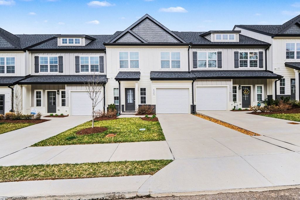 535 Tulip Springs Rd, Hermitage