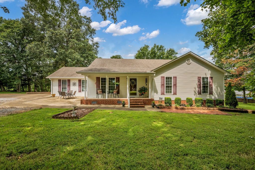 502 Bob Hollow Rd, Burns