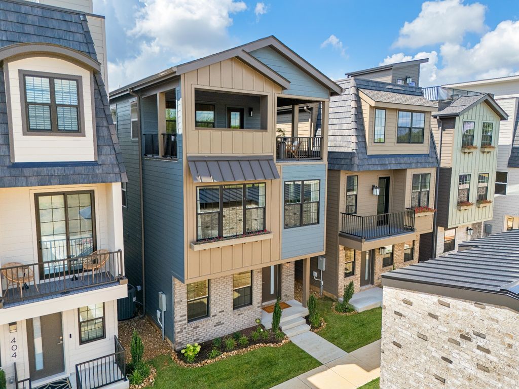 2424 W Heiman St, Nashville