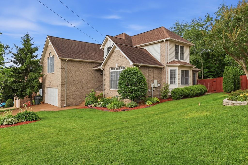 409 Roma Ct, Nashville