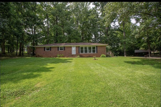 102 Woodland Dr, Dickson