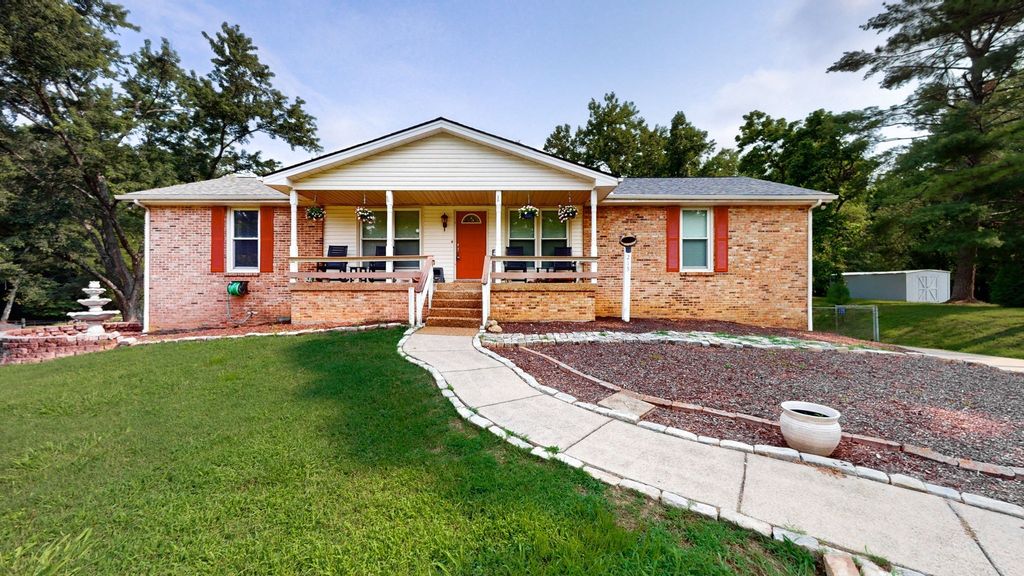 215 Maple Way, Mount Juliet