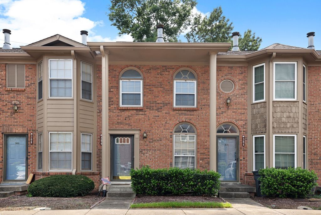 306 Hickory Pl, Nashville