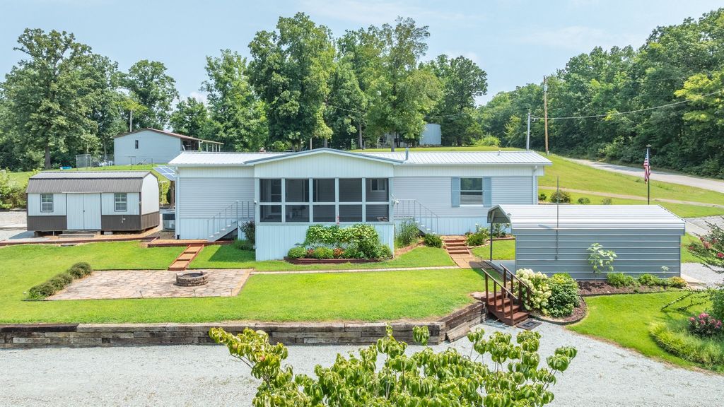 181 Lower Roans Creek Rd, Linden
