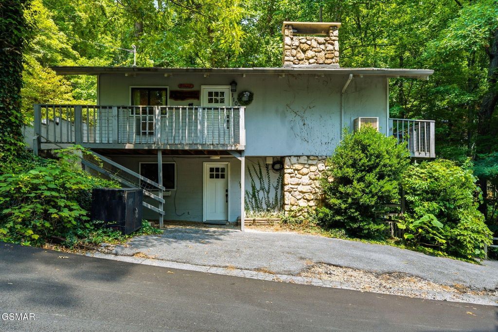 1103 Alpenrose Road, Gatlinburg