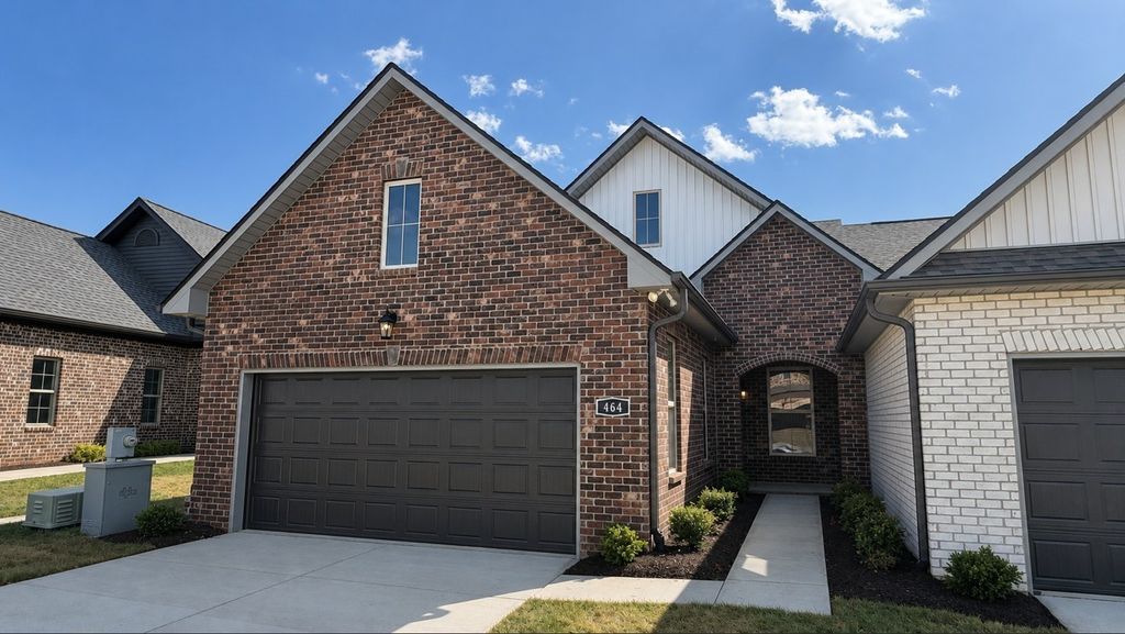 464 W Foxrun, Springfield