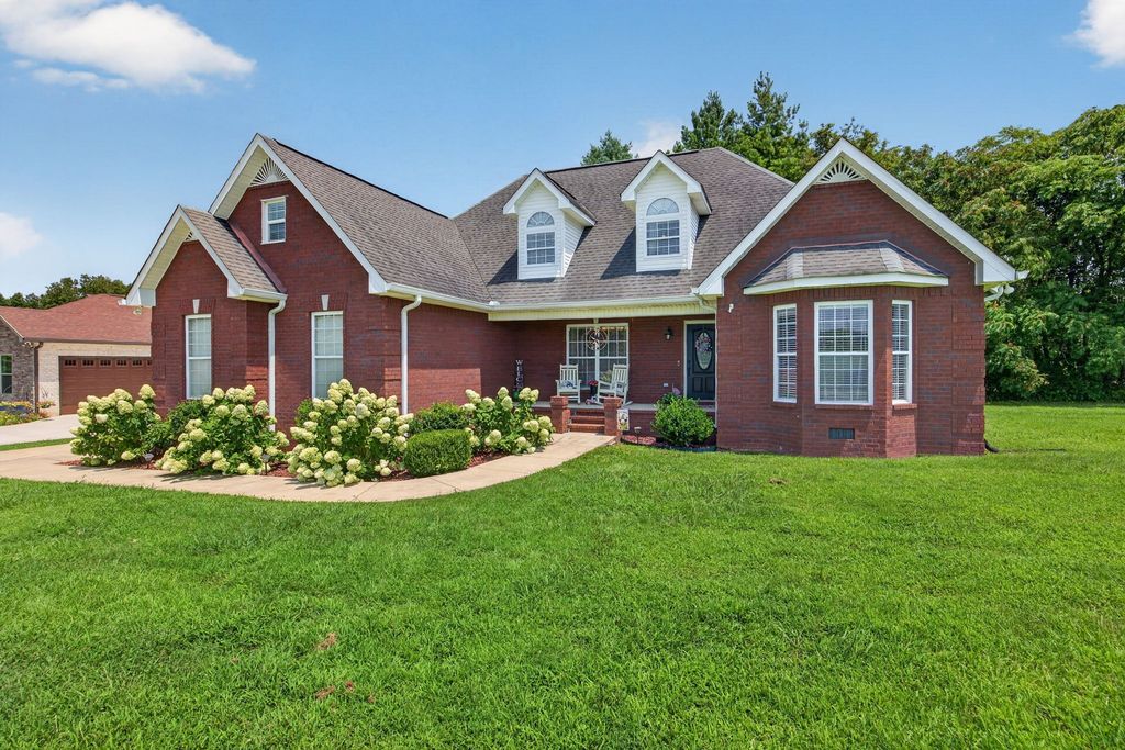 1005 Heathwood West Dr, Cookeville
