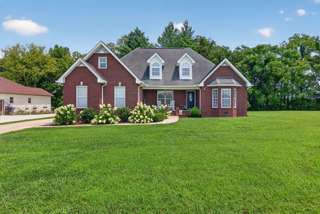 1005 Heathwood West Dr, Cookeville