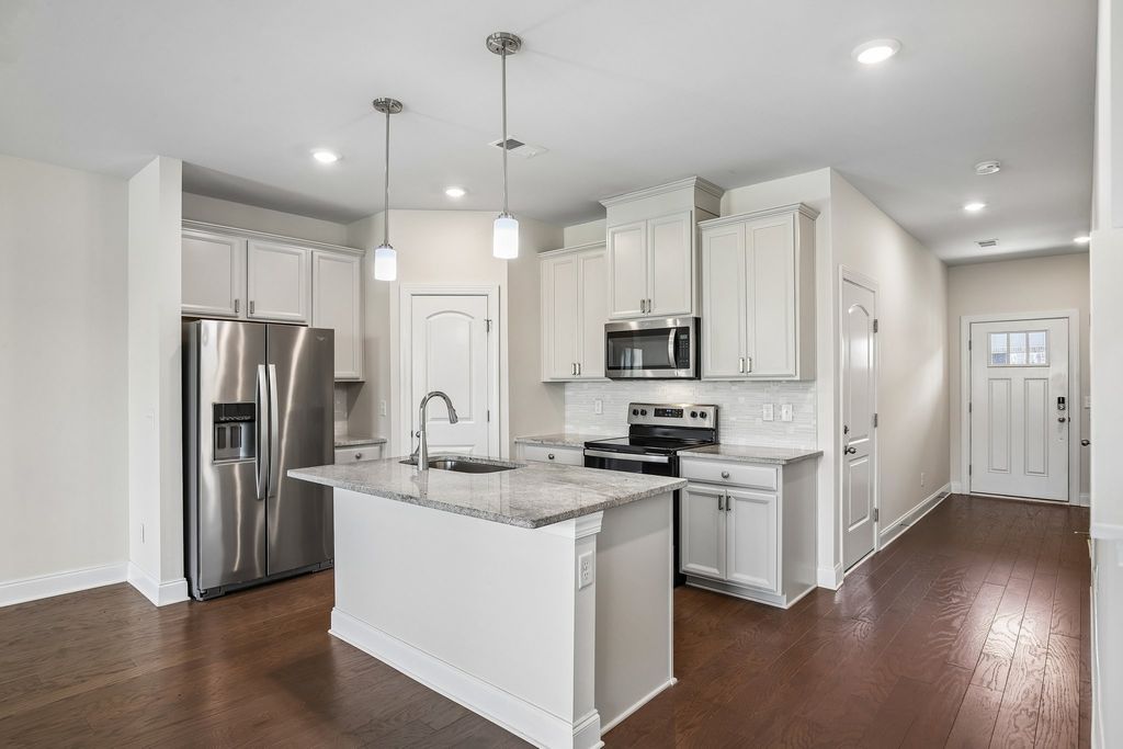 427 Palmetto Dr, Columbia