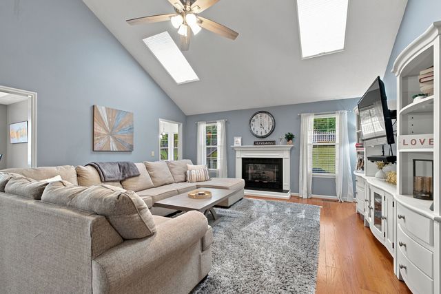 3461 Cobble St, Nashville