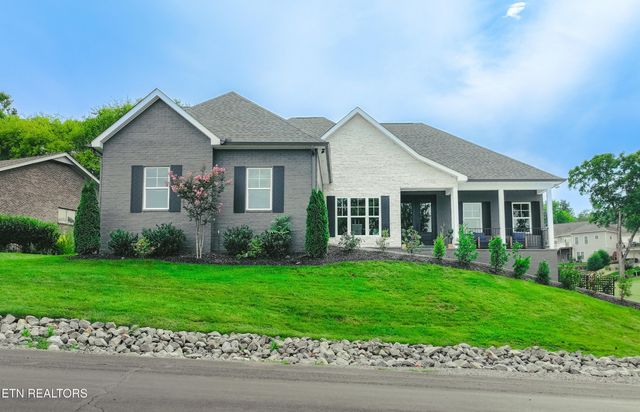 216 Tooweka Lane, Loudon