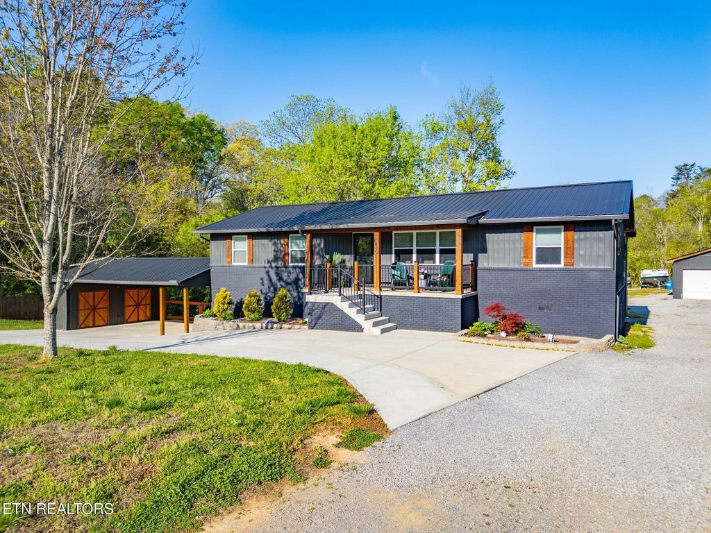6414 Pine Grove Rd, Knoxville