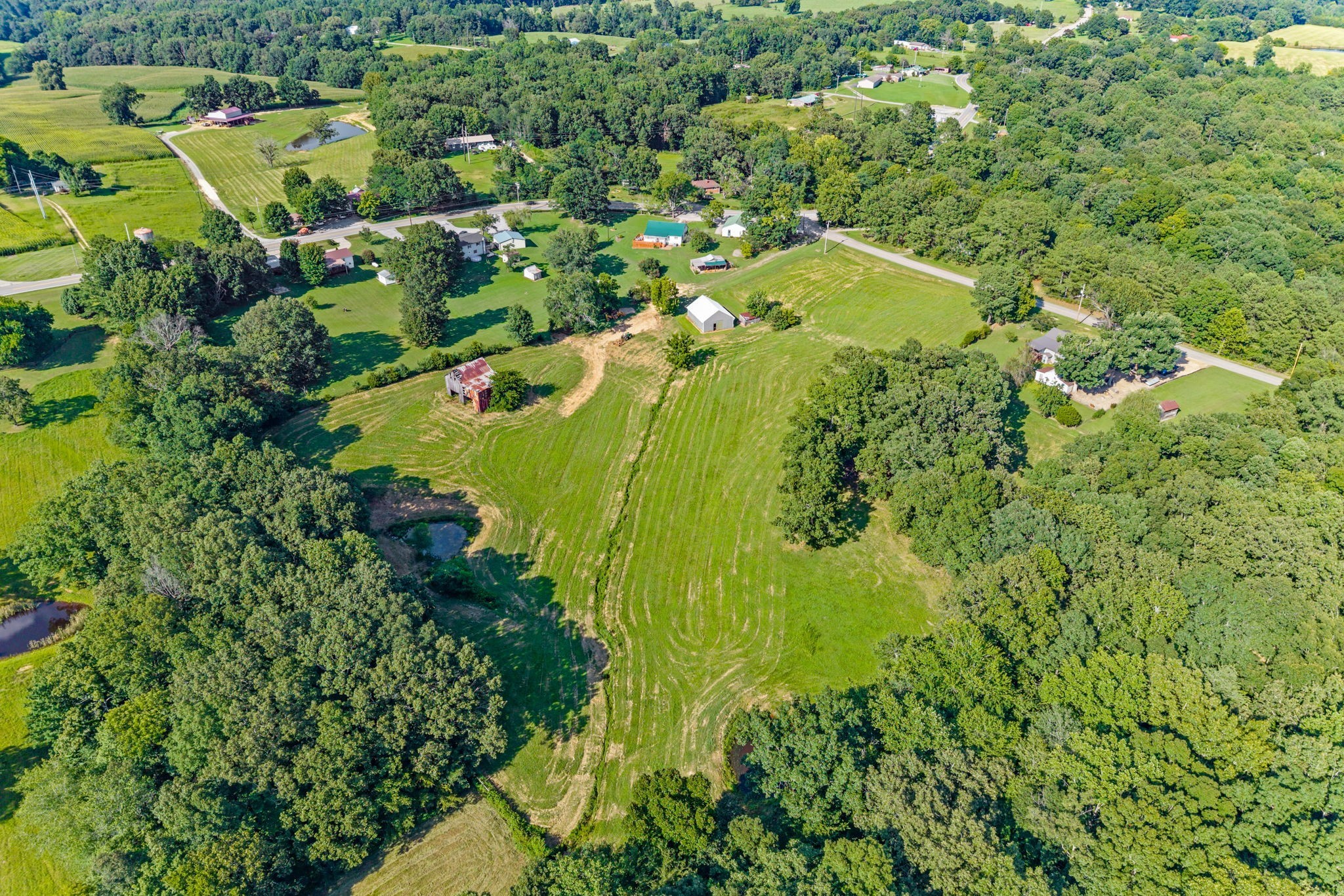 Photo for MLS 3318432 in 1705 Highway 120 Big Rock, TN - 37023