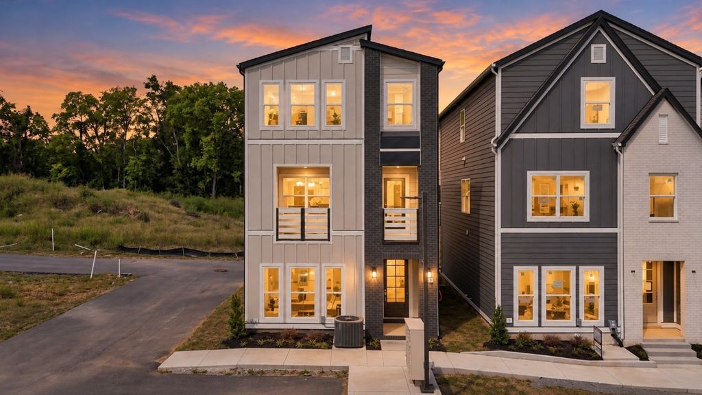 519 Kalman Ln, Madison