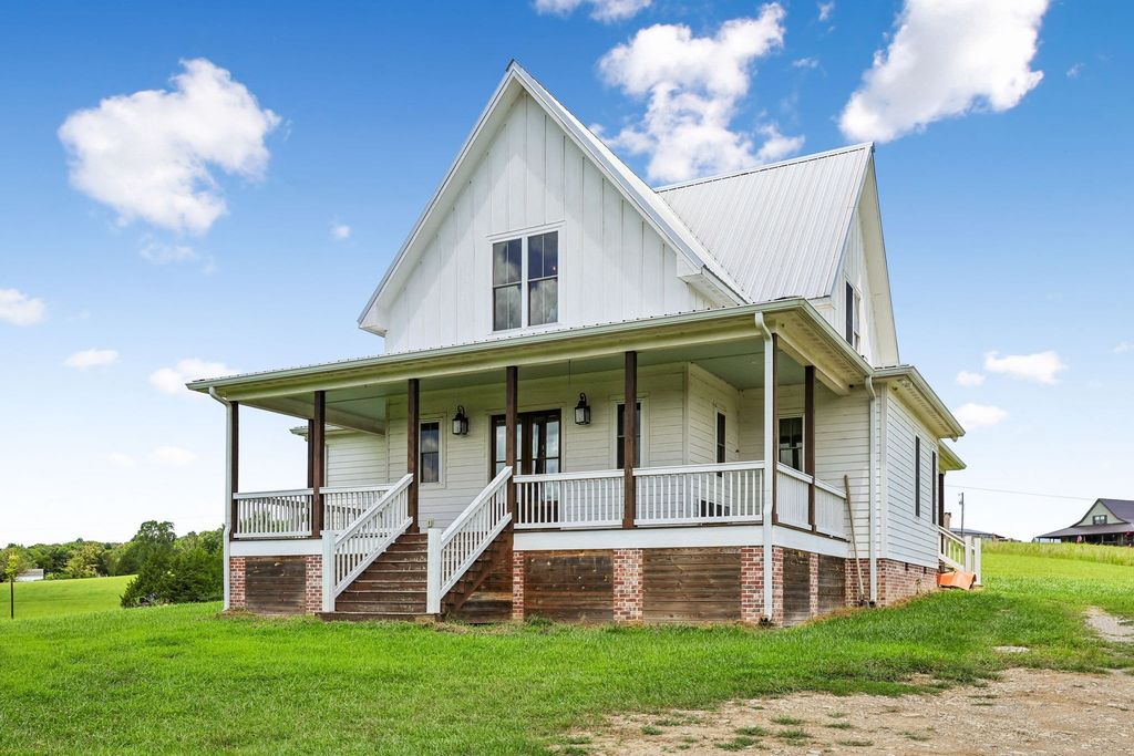 770 Sadler Rd, Liberty