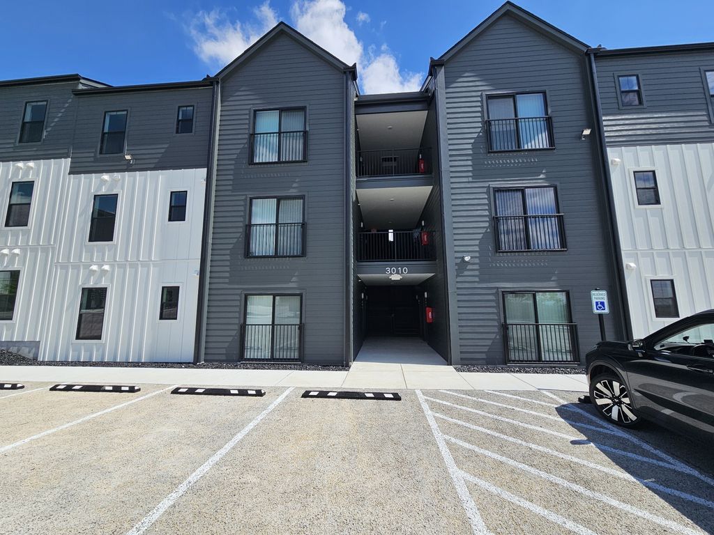 3010 Edwin Way 108, Nashville