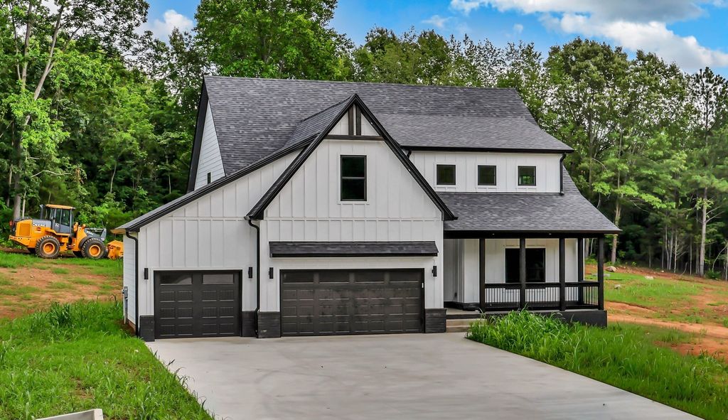 1717 Powell Rd, Clarksville