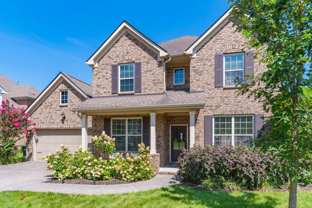 1023 Brixworth Dr, Thompsons Station