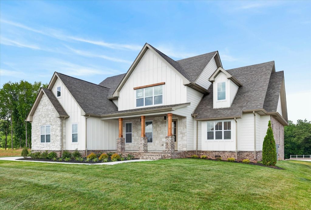 2030 Daniel Johnson Way, Clarksville