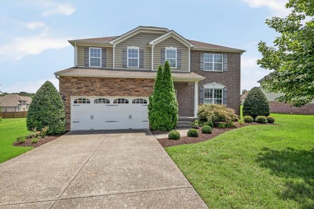 611 Briarhill Rd, Lebanon