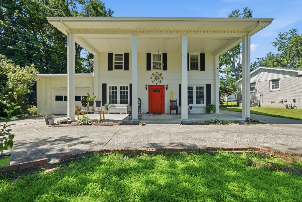 105 Aloha Ct, Hermitage