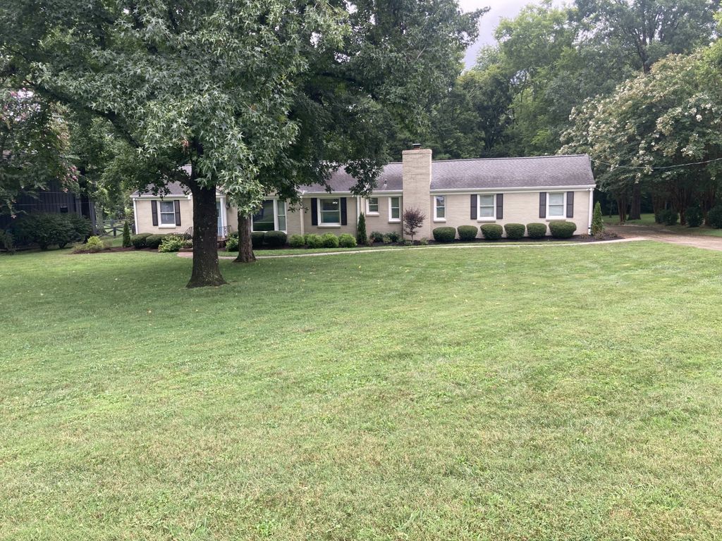 206 W Meade Dr, Nashville