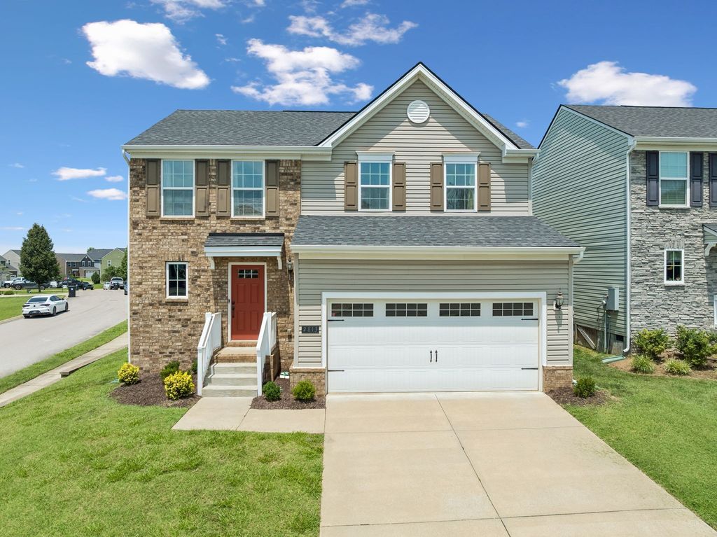 2813 Winterberry Dr, Columbia