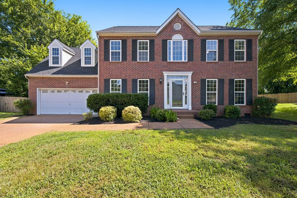 2240 Hayward Ln, Spring Hill