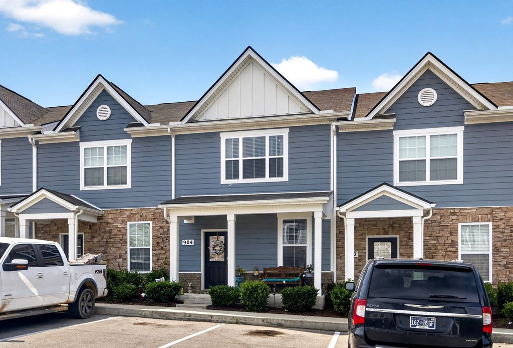 904 Marcy Lndg, Columbia