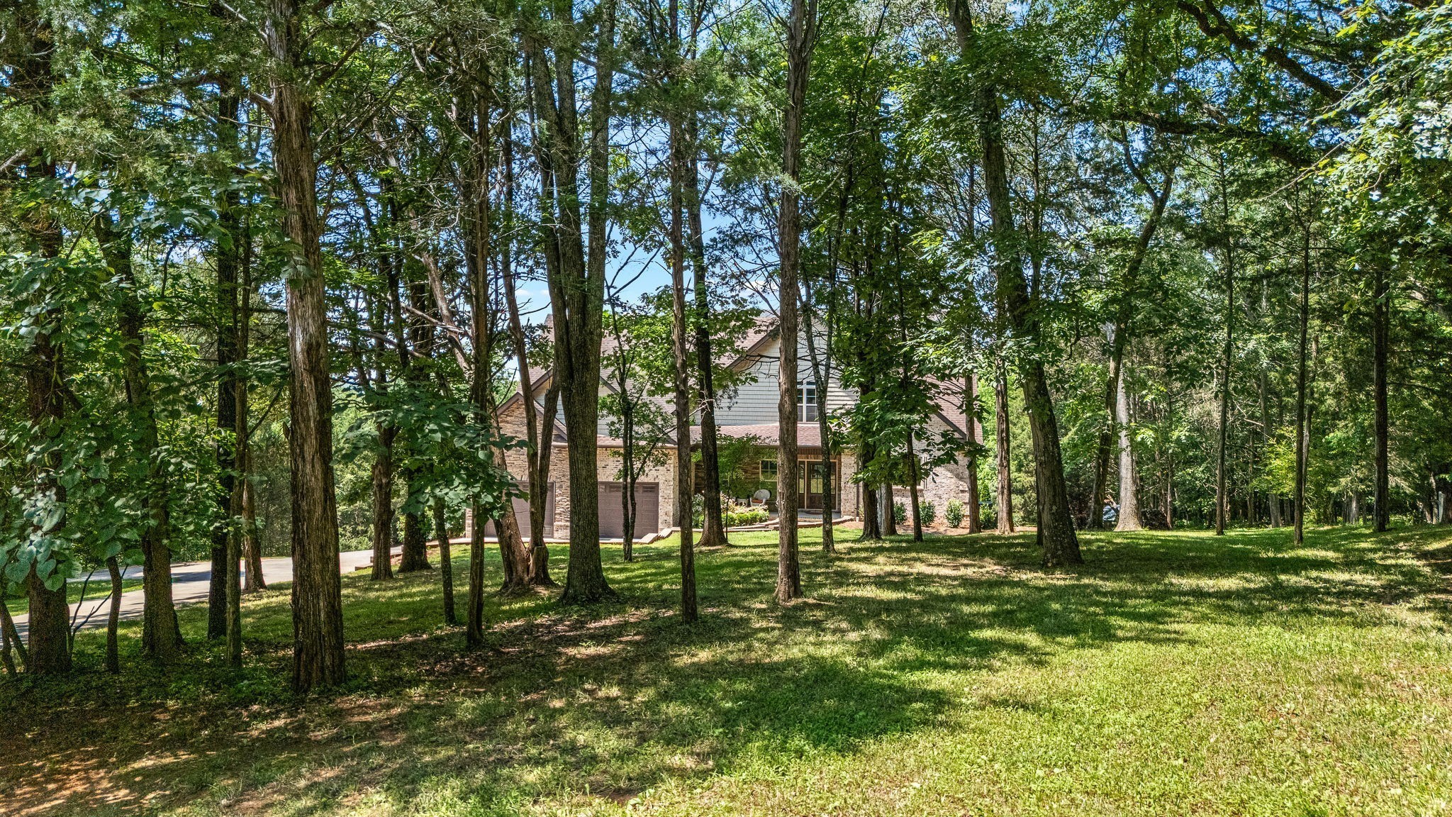 Photo of Listing #3319342