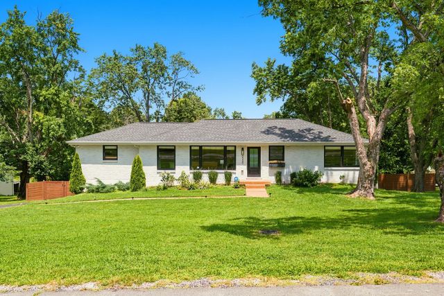 2320 Ridgeland Dr, Nashville