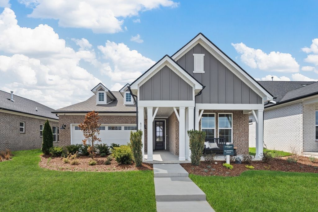 6165 Binns Lane, Hermitage