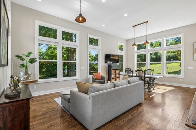 2605d Traughber Dr, Nashville