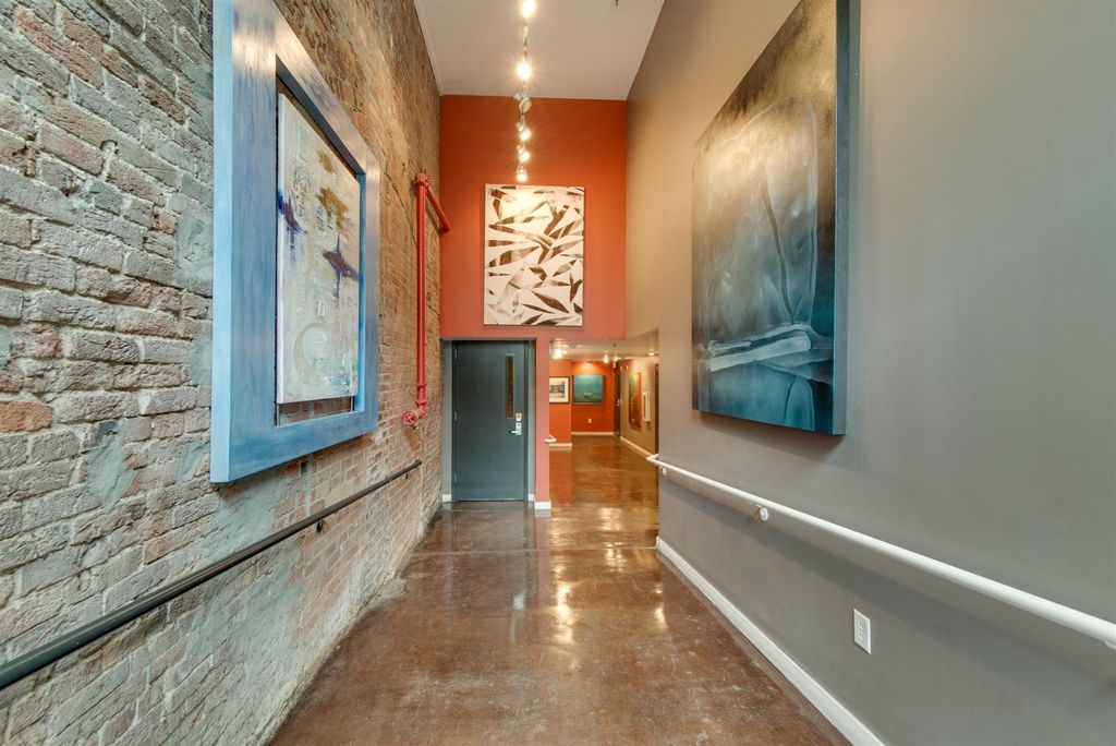 231 Rep John Lewis Way N 403, Nashville