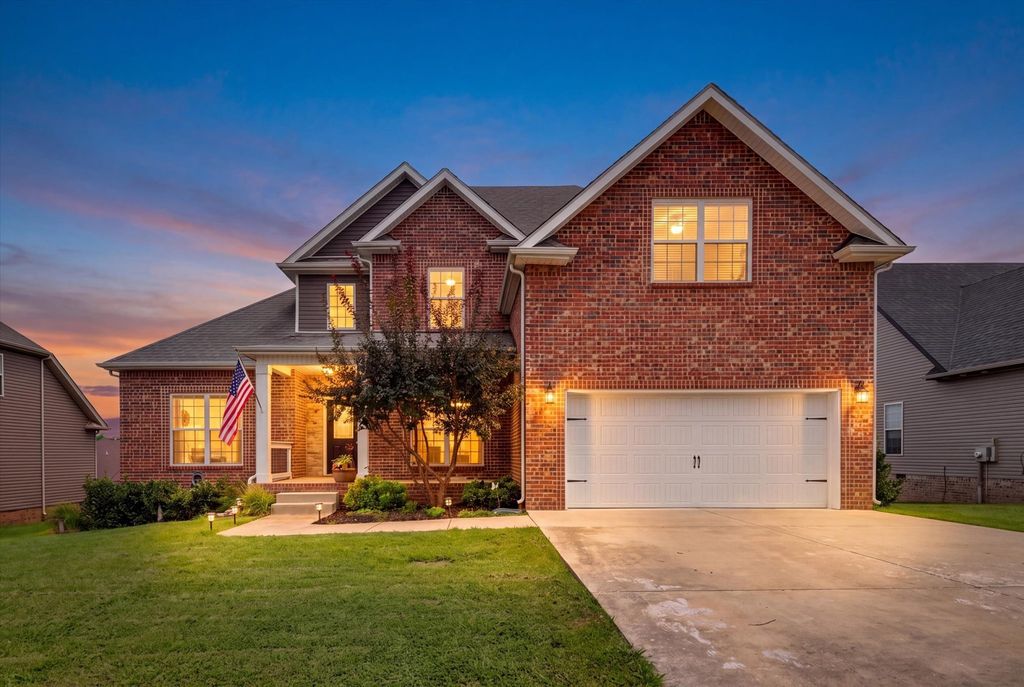 1251 Juniper Pass, Clarksville