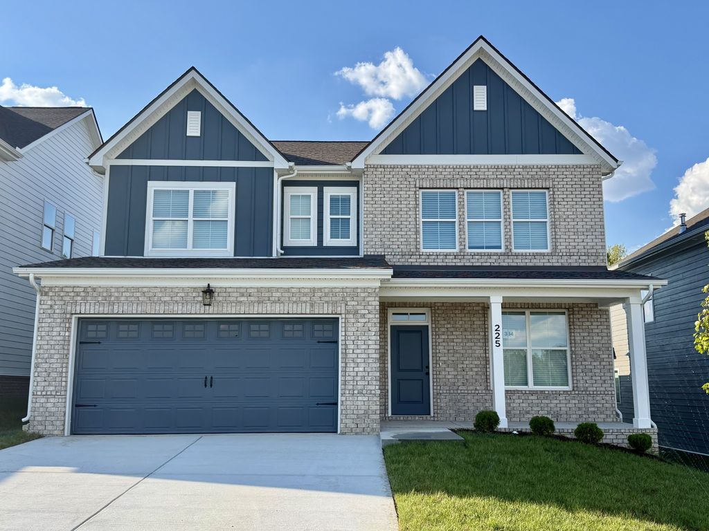 225 Jasmine Way, La Vergne