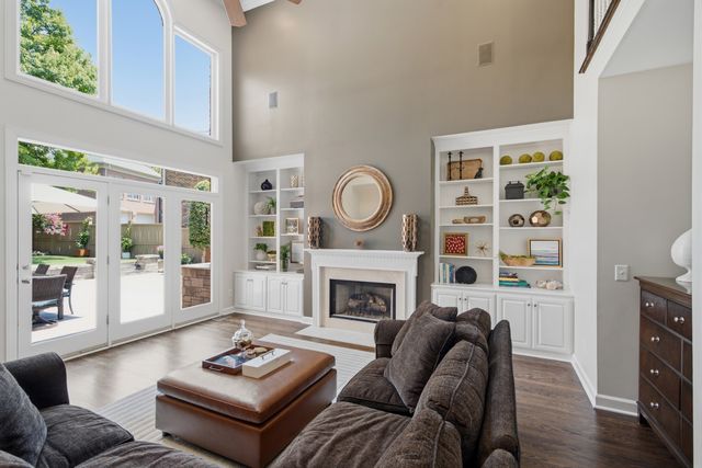 311 Whitworth Way, Nashville