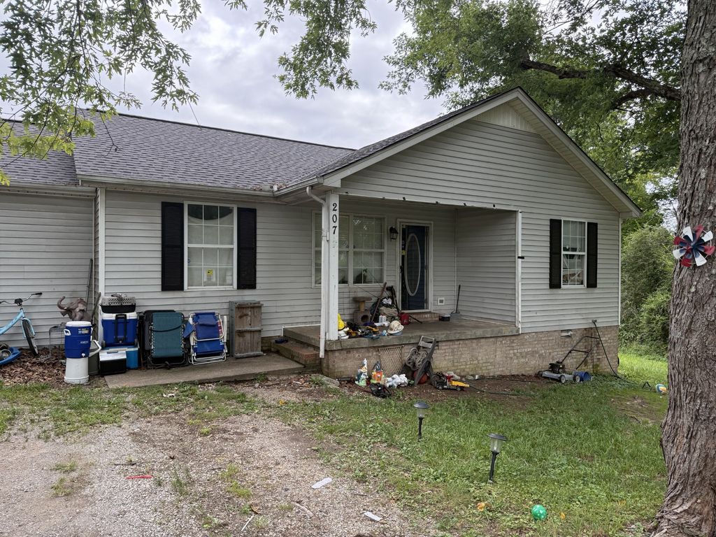 207 Landy Ln, Red Boiling Springs