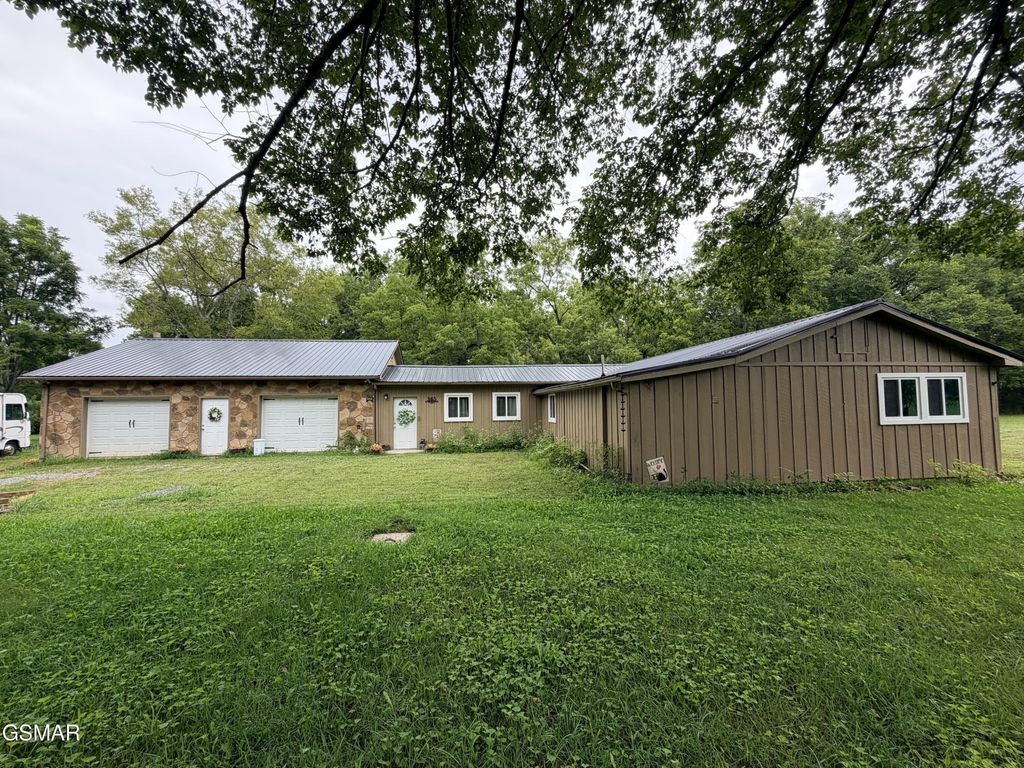 675 Catnip Road, Del Rio
