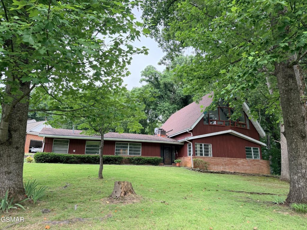 1072 Missionary Ridge Road, Newport
