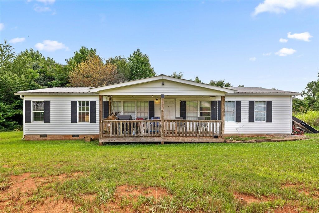 628 Crystal View Court, Dalton