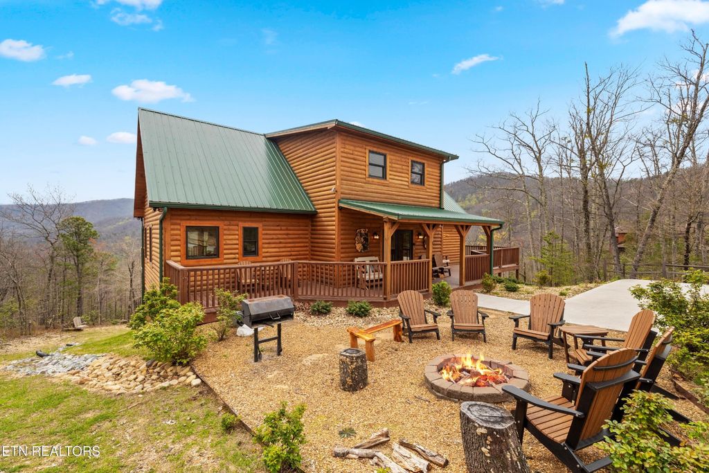 1845 Pinestand Ridge Way, Sevierville