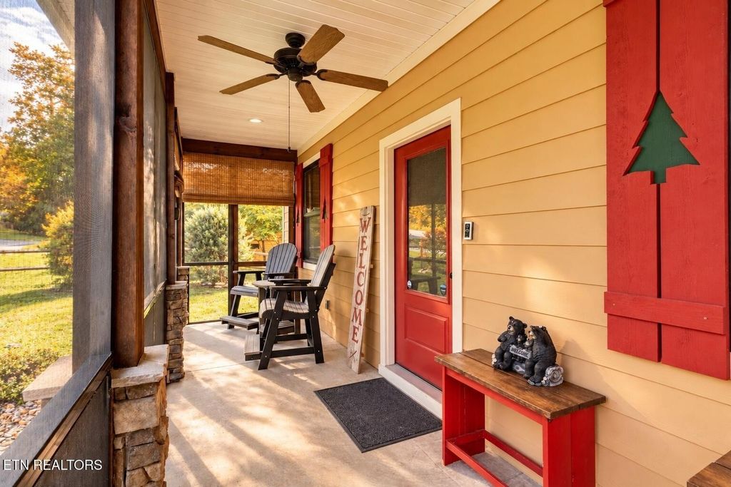 4973 Long Rifle Rd, Walland